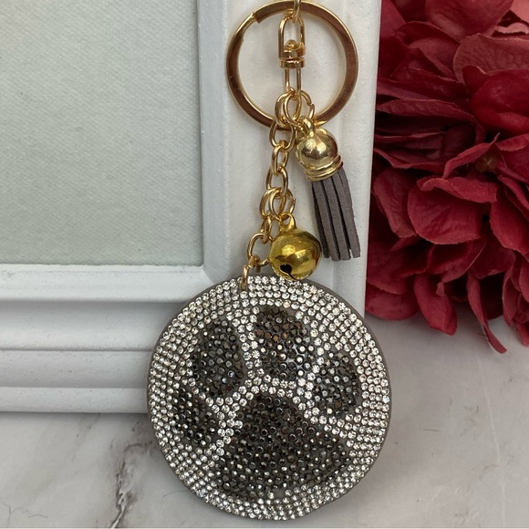 Gray & Silver Paw Print Rhinestone Keychain - Picture 4 of 16